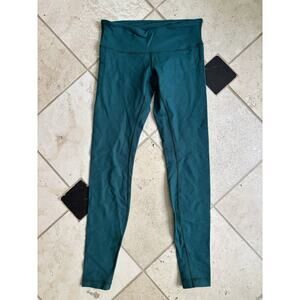 EUC Lululemon Wunder Under III 28” Deep Green Size 6 Yoga Pilates Working Out